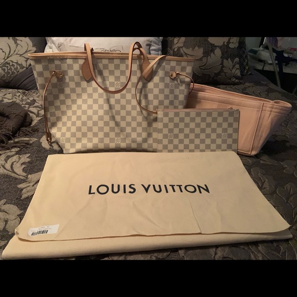 Louis Vuitton Handbags - SOLD